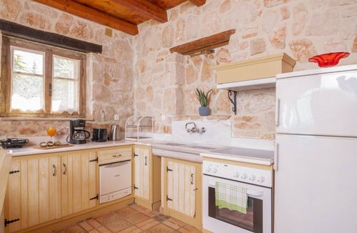 Elation Villa | Strofilia Authentic Villas