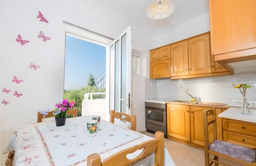 Laganas Apartment | Studio Apartment '1' with Private Terrace, Wi-Fi and Air Conditioning