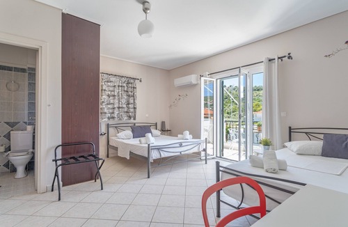 Kalligoni Apartment | Studio Apartment 'Alexandros 3 Guests' with Mountain View, Wi-Fi and Air Conditioning