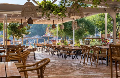 Parga Apartment | Studio Apartment 'Alex Bar Apartment 9' with Sea View, Wi-Fi and Air Conditioning