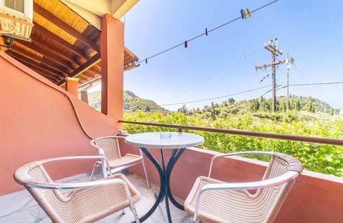 Paleokastritsa Apartment | Studio Apartment "Arianna Studio Ground Floor 4" with Sea View, Shared Pool & Wi-Fi