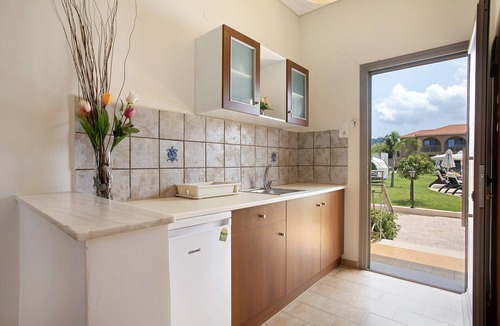 Alikanas Apartment | Studio Apartment 'Eleni's Garden Studio 2' with Pool, Private Balcony & A/C
