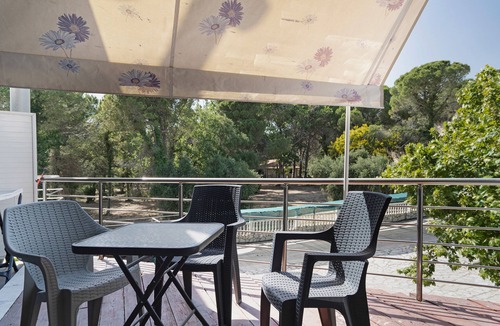 Pidima Kyras Apartment | Studio Apartment 'Iguana 8' with Sea View, Wi-Fi and Air Conditioning