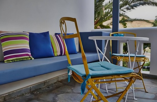 Gavrio Apartment | Studio Apartment 'Irene 12 Deluxe Double 3' with Sea View, Wi-Fi and Air Conditioning