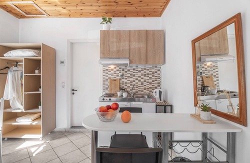 Agios Nikitas Apartment | Studio Apartment 'Kerkis Mountain View' with Mountain View, Wi-Fi and Air Conditioning