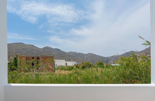 Livadi Apartment | Studio Apartment 'Studios Ninemia Serifos 2' with Sea View, Wi-Fi and Air Conditioning
