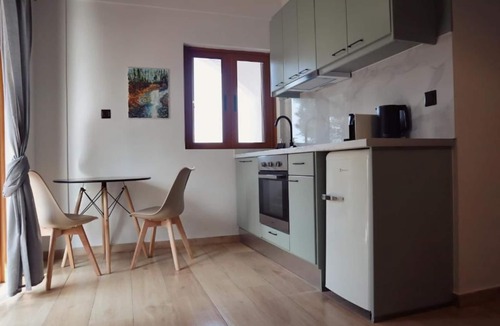 Spilia Apartment | Studio apartments with pool in a graphic greek village - 2km from the beach