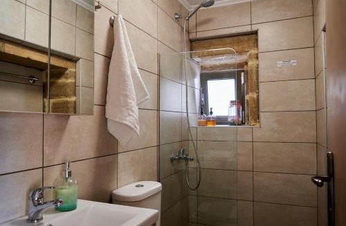 Topolia Apartment | Studio Batilas