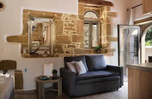 Topolia Apartment | Studio Batilas