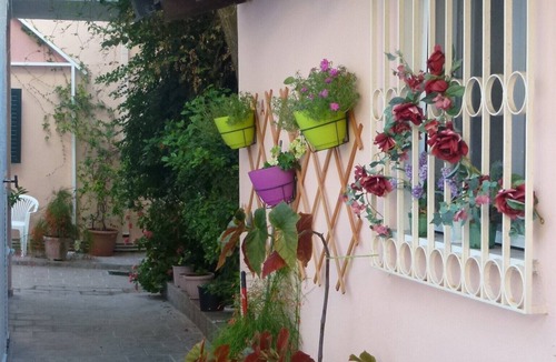 Benitses Apartment | Studio "Galini Studios 4" Near the Beach with Wi-Fi, A/C & Balcony