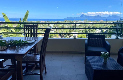 Punaauia Apartment | Studio Heitea - Ocean view - pool - Wi-Fi
