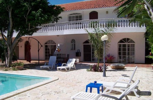 La Esplanada Apartment | Studio in central Sosua, pool/Wi-Fi/cable TV, guest-friendly