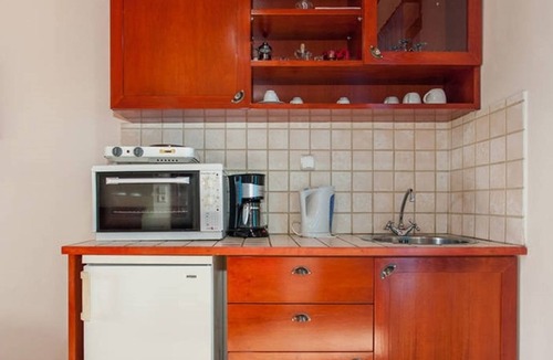 Douliana Apartment | Studio mit zwei Balkonen by Interhome
