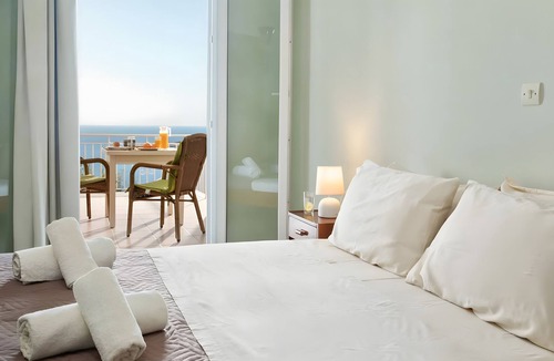 Afionas House | Studio 'Single Room' with Sea View, Wi-Fi and Air Conditioning