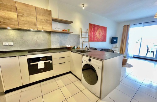 Papeete Apartment | Studio Sunny - pool - wifi - A/C Papeete