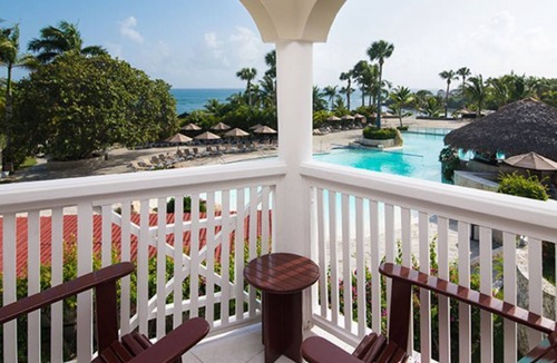 Los Maestros Apartment | Studio with a tropical view in Puerto Plata.