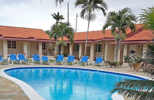 Playa Chiquita Apartment | Studio with Pool/billiard/TV/WiFi/shuttle to beach/free breakfast!