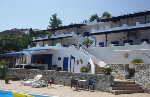 Kymi-Aliveri Apartment | Studios Avra