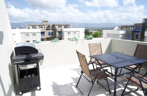 Santiago de los Caballeros Apartment | Stunning 3 bedroom 2.5 bath penthouse with balcony