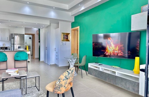 Yolanda Morales Condo | Stunning City Center Condo Full AC, Pool, Near All