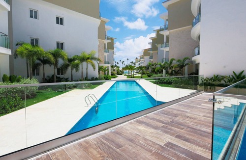 Playa Bibijagua Apartment | Stunning New BeachFront Condo