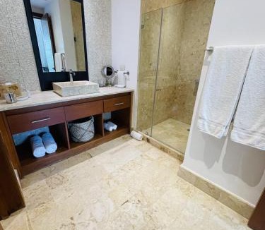 Las Terrenas Apartment | Stylish 1BR, Pools & Walk to Beach - Sublime
