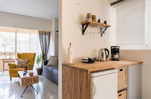 Rhodes Town Apartment | Stylish central apartment in Rhodes City - 5 mins to Old City & the beach