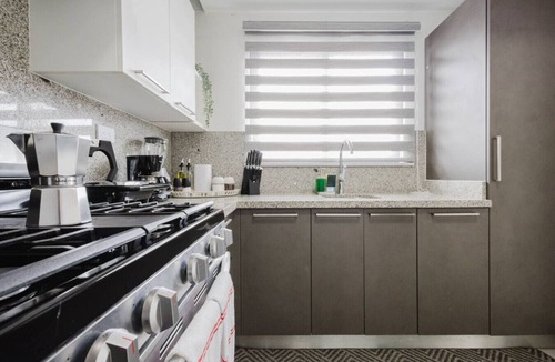 Lope De Vega Condo | Stylish, City Center Condo, Fast Wi-Fi, Full AC.