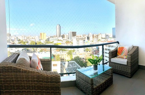 Lope De Vega Condo | Stylish, City Center Condo, Fast Wi-Fi, Full AC.