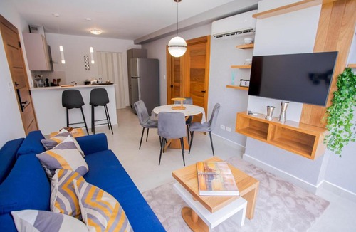 Ciudad Universitaria Apartment | Stylish City Condo W- Pool Gym Panoramic Views
