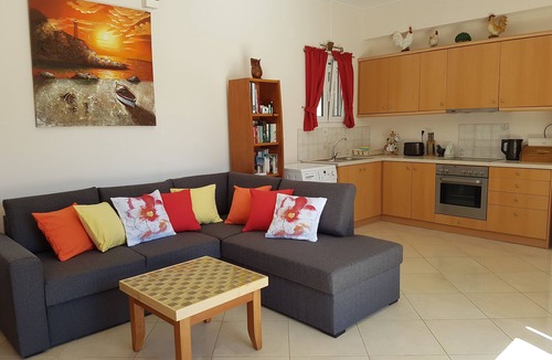 Agios Ioannis Villa | Stylish villa, central & quiet, priv. pool, sun terrace,10 min to the beach!