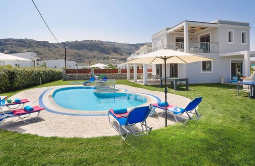 Lardos Villa | Stylish Villa with private pool south of Lindos
