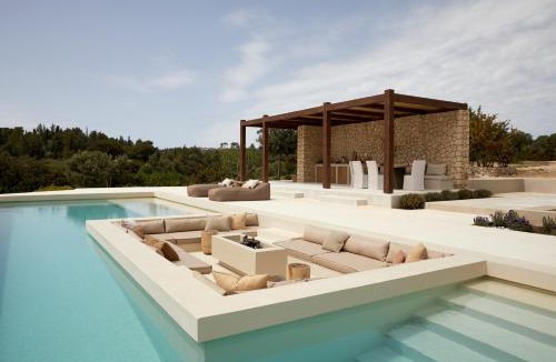 Pesada Villa | Sui Generis Villa