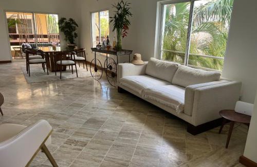 Playa Bibijagua House | Suite, pool and beach