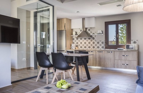 Argostoli Town Apartment | Suite Royal Apartment