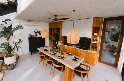 Tumbak Bayuh Villa | Summer Breeze Villa ,rooftop entertainments while enjoy sunset and Sea view