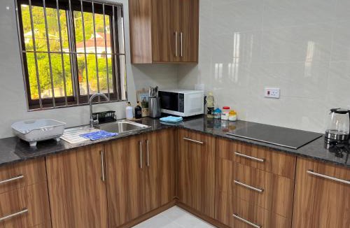 Mare Anglaise Apartment | Sun and Sea Self Catering