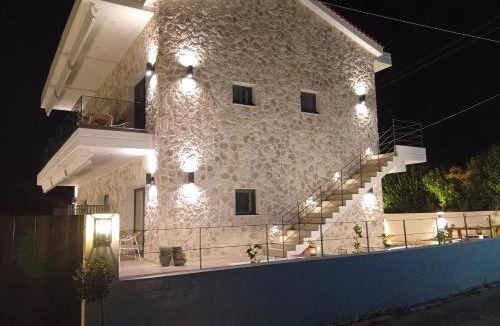 Glyfa Apartment | Sun Elva