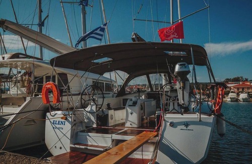 Nikita Boat Rental | Sun-Kissed Sailing: A Luxurious Beach Experience in Nikiti, Macedonia