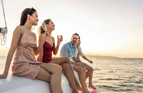 Mahe Island Boat Rental | Sun-Kissed Sailing Adventure in Isla de Mahe, Seychelles