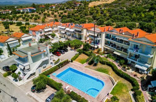 Gerakini Apartment | Sun Sea & Views 100m from beach!