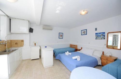 Mykonos Town Apartment | Sunday Summer Studio