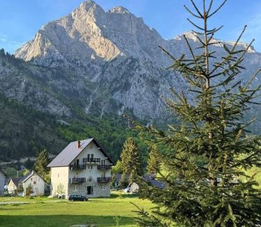 Valbone Hotel | Sunhouse Valbone