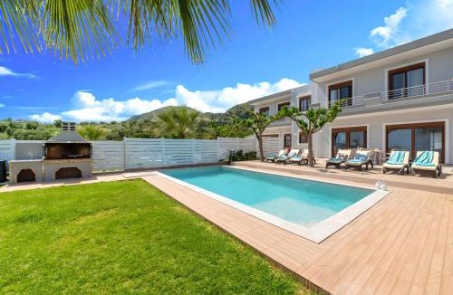 Georgioupolis Villa | Sunlight Villas Heated Pool