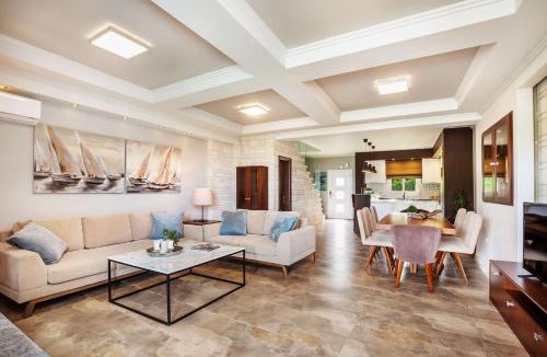 Pallini Villa | Sunny Exclusive Ena