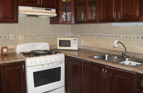 Ensanche Independencia Condo | Sunny furnished condo in S. D., D.R., sleeps up to 5 (3 Beds), 3 1/2 BA, Gazcue