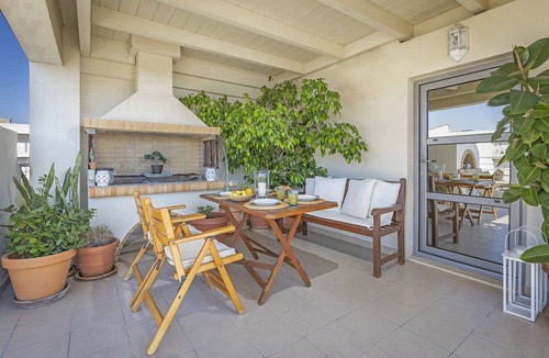 Rhodes Town Apartment | Sunny Penthouse & Modern Amenities ★ Sea View ★