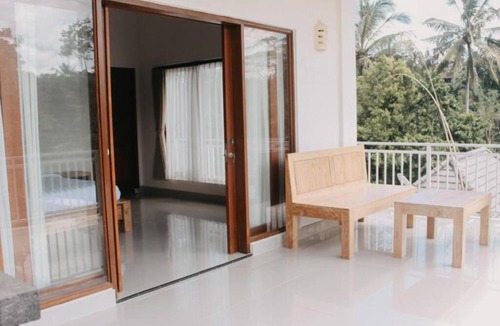Kedewatan Villa | Sunny Relax Villa