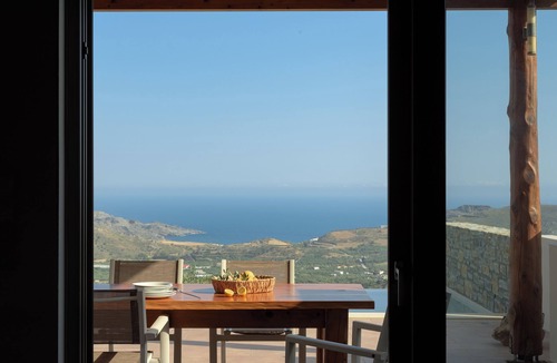 Mirthios Villa | Sunrise Villa, a Secluded Gem in South Crete
