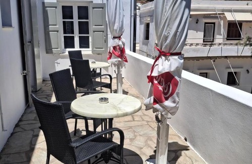 Kini Hotel | Sunset Hotel Kini Beachside